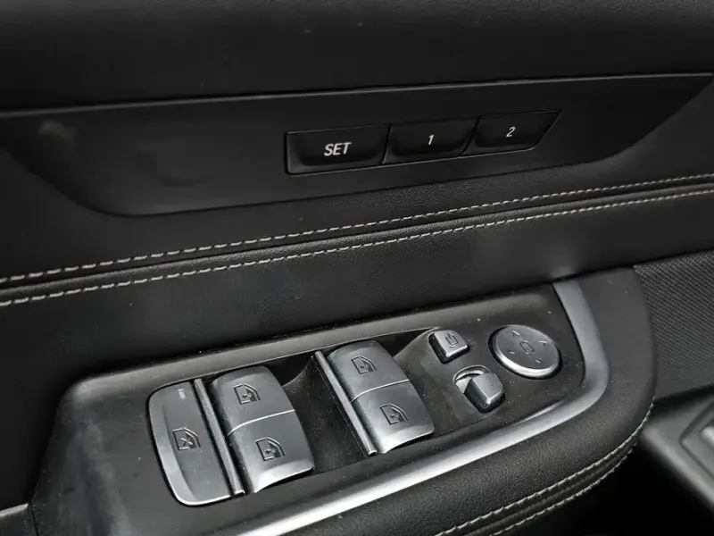 2023 BMW 6 серии с пробегом 50 995 км