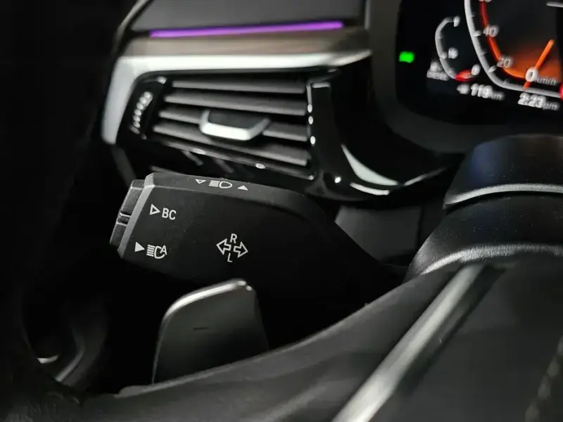 2023 BMW 6 серии с пробегом 50 995 км