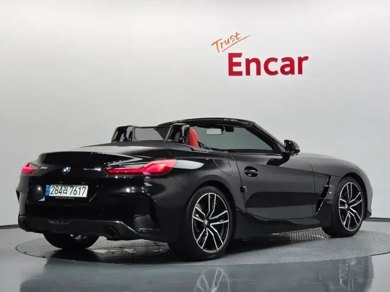 2023 BMW Z4 с пробегом 25 807 км