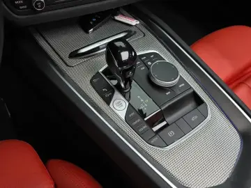 2023 BMW Z4 с пробегом 25 807 км