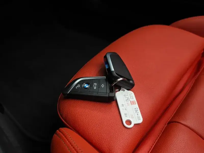 2023 BMW Z4 с пробегом 25 807 км