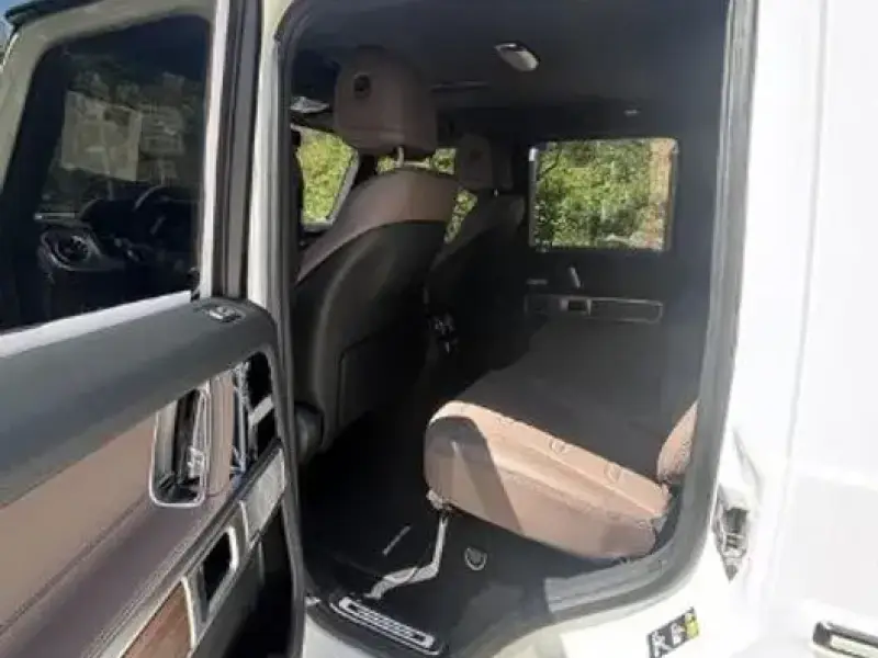 2026 Mercedes-Benz G-Класс с пробегом 30 км