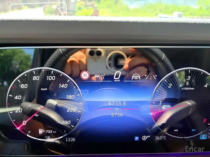 2025 Mercedes-Benz G-Класс с пробегом 6 800 км