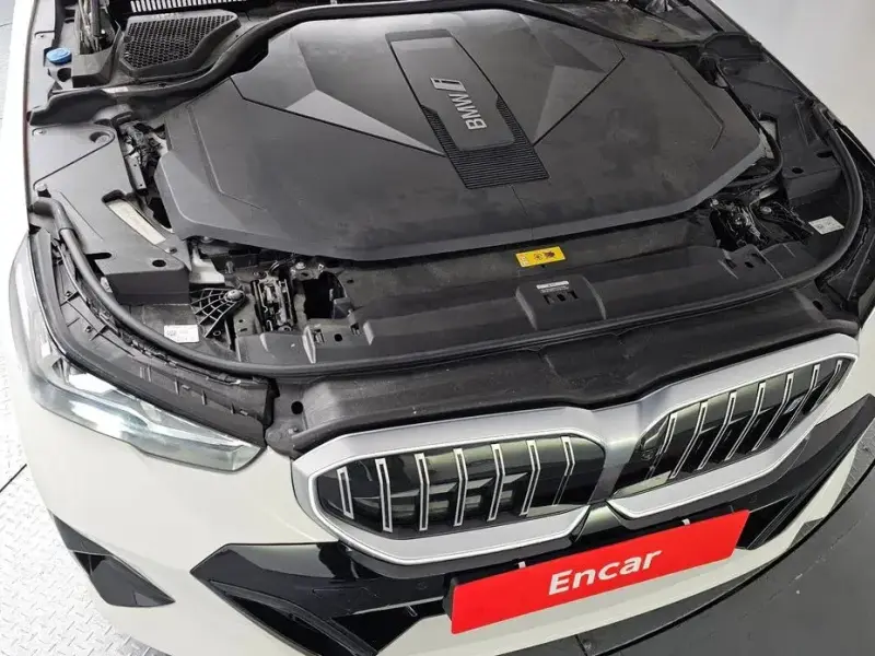 2024 BMW i5 с пробегом 85 812 км