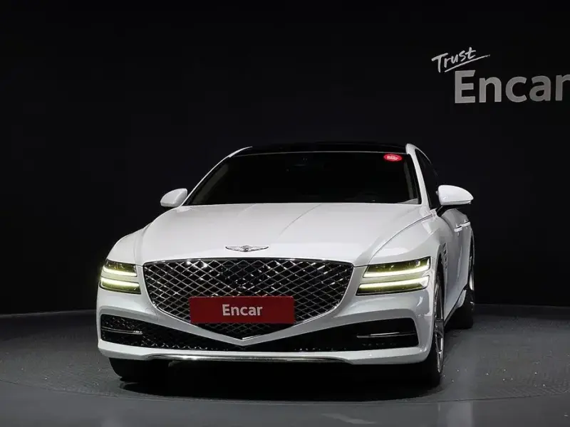 2023 Genesis G80 с пробегом 72 099 км