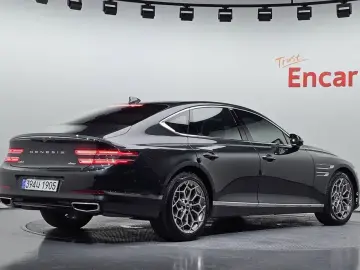 2023 Genesis G80 с пробегом 41 563 км