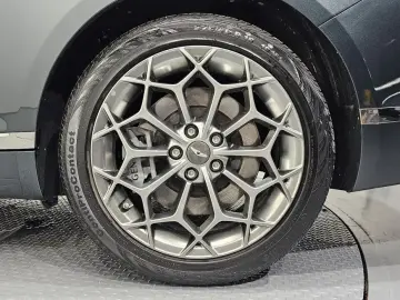 2023 Genesis G80 с пробегом 41 563 км