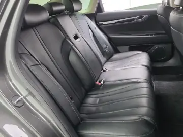2023 Genesis G80 с пробегом 56 499 км