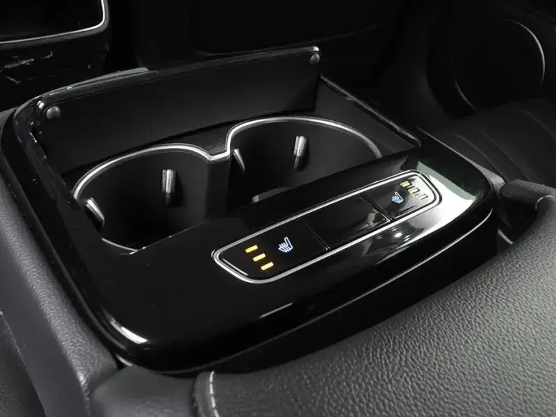2023 Genesis G80 с пробегом 56 499 км