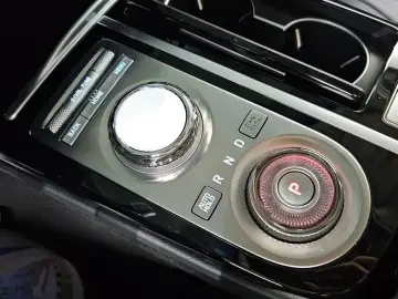2023 Genesis G80 с пробегом 93 562 км