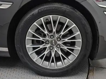 2023 Genesis G80 с пробегом 56 499 км