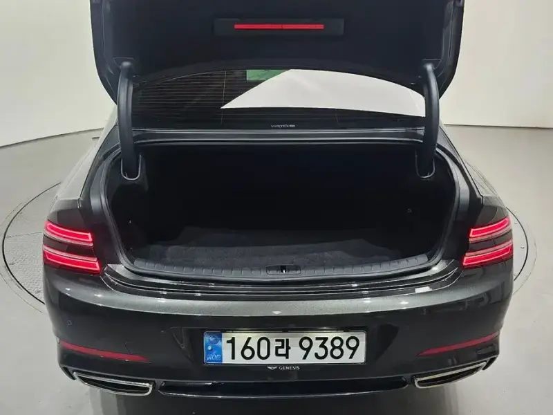 2023 Genesis G80 с пробегом 56 499 км