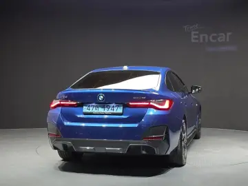 2023 BMW i4 с пробегом 81 844 км