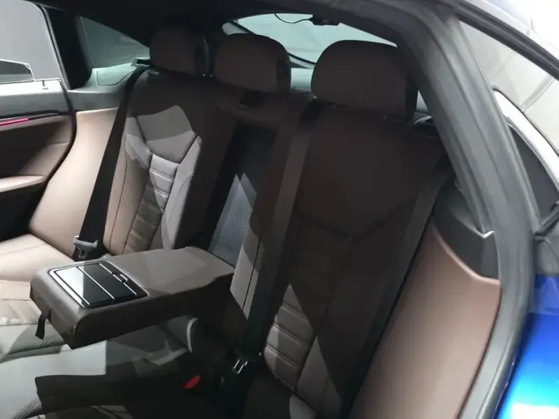 2023 BMW i4 с пробегом 81 844 км