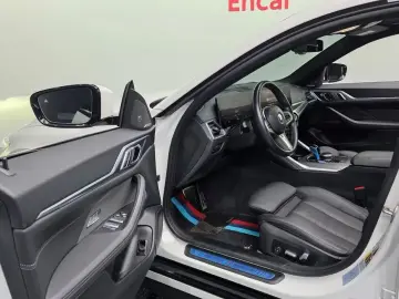 2022 BMW i4 с пробегом 71 017 км
