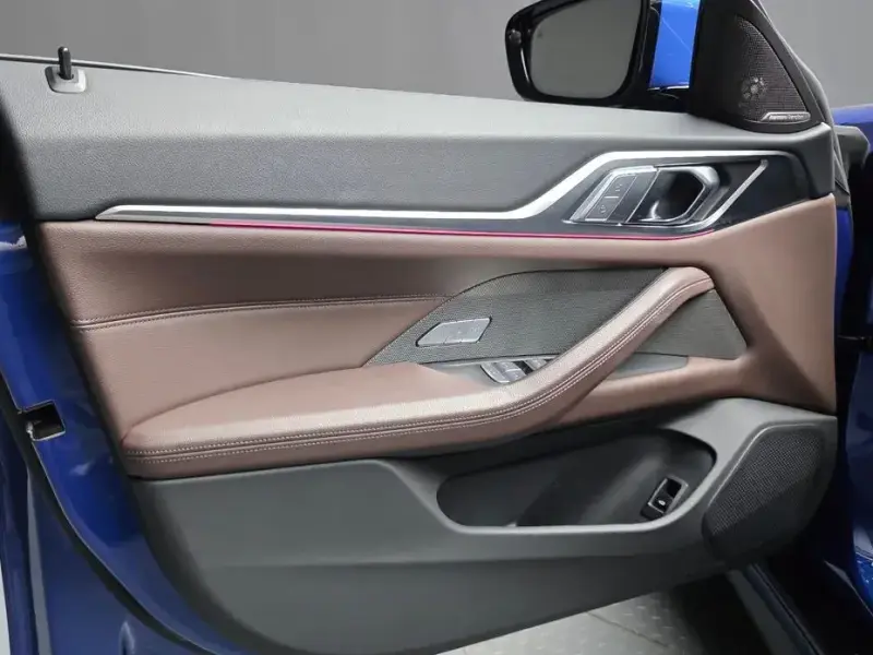 2023 BMW i4 с пробегом 81 844 км