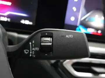 2023 BMW i4 с пробегом 81 844 км