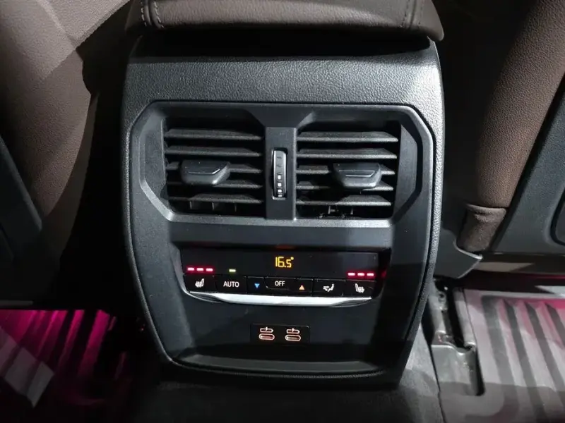 2023 BMW i4 с пробегом 81 844 км