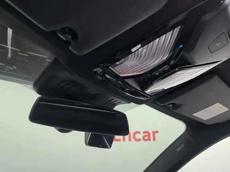 2022 BMW i4 с пробегом 71 017 км