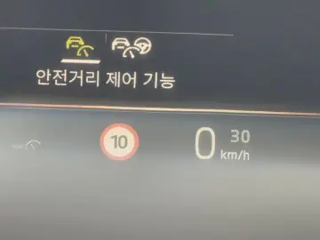 2022 BMW i4 с пробегом 71 017 км