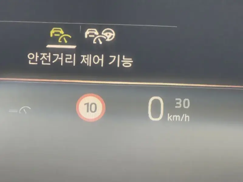 2022 BMW i4 с пробегом 71 017 км