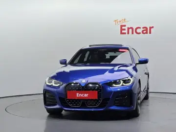 2022 BMW i4 с пробегом 69 945 км