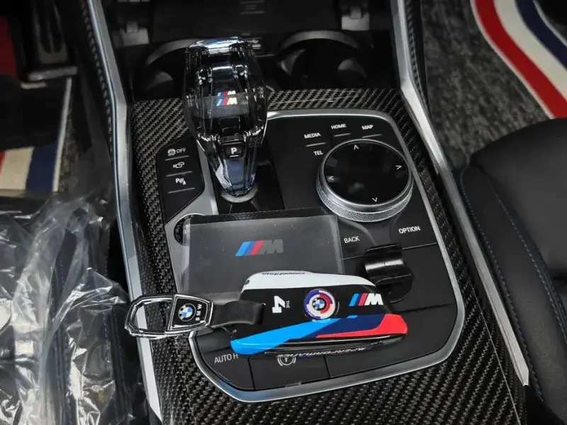 2022 BMW i4 с пробегом 56 927 км