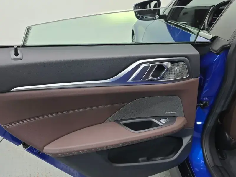 2022 BMW i4 с пробегом 69 945 км
