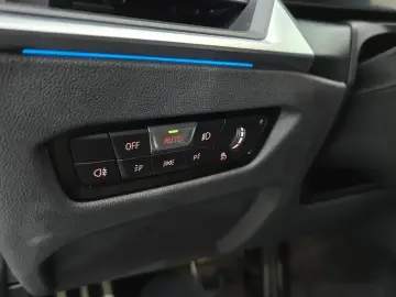2022 BMW i4 с пробегом 69 945 км