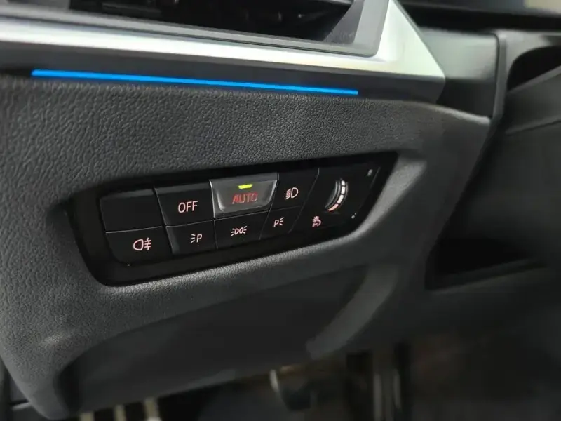 2022 BMW i4 с пробегом 69 945 км