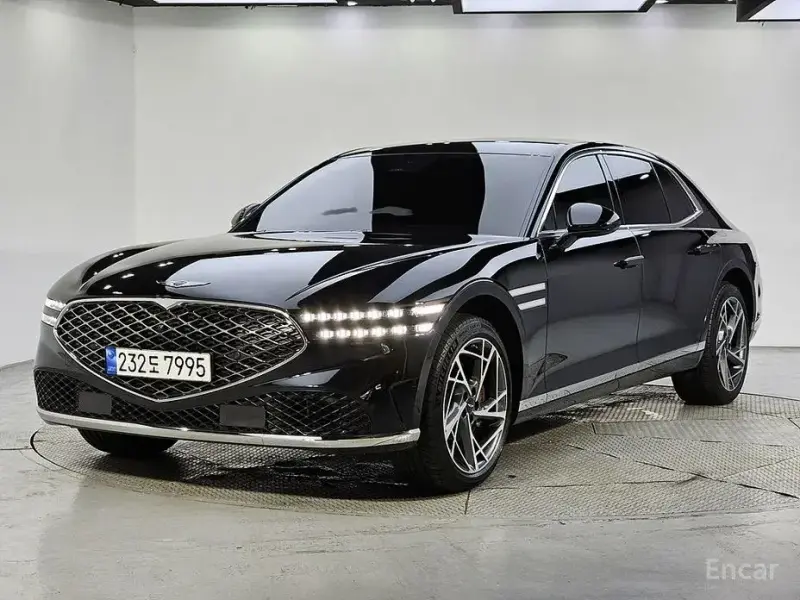 2023 Genesis G90 с пробегом 44 365 км