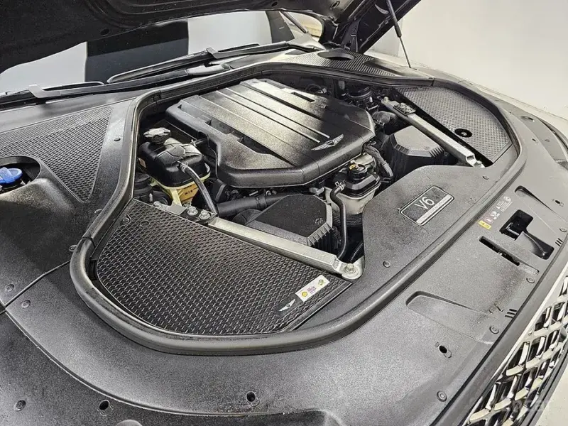 2023 Genesis G90 с пробегом 44 365 км