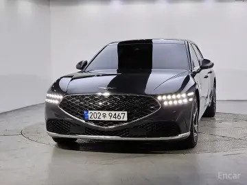 2023 Genesis G90 с пробегом 75 655 км
