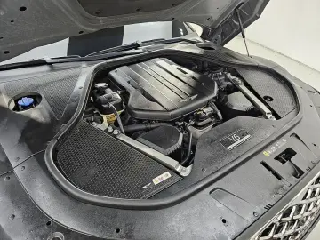 2023 Genesis G90 с пробегом 75 655 км