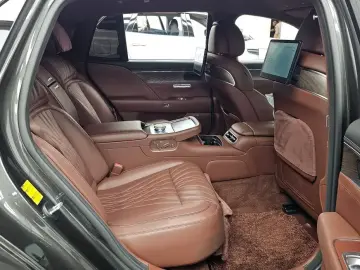 2023 Genesis G90 с пробегом 47 779 км