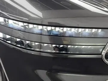 2023 Genesis G90 с пробегом 47 779 км