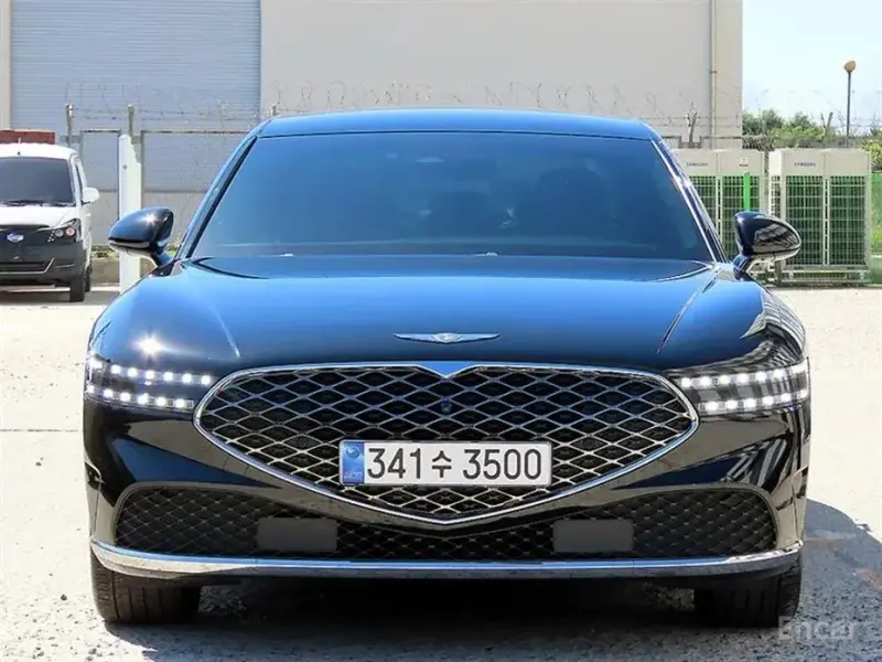 2023 Genesis G90 с пробегом 87 019 км