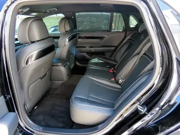 2023 Genesis G90 с пробегом 87 019 км
