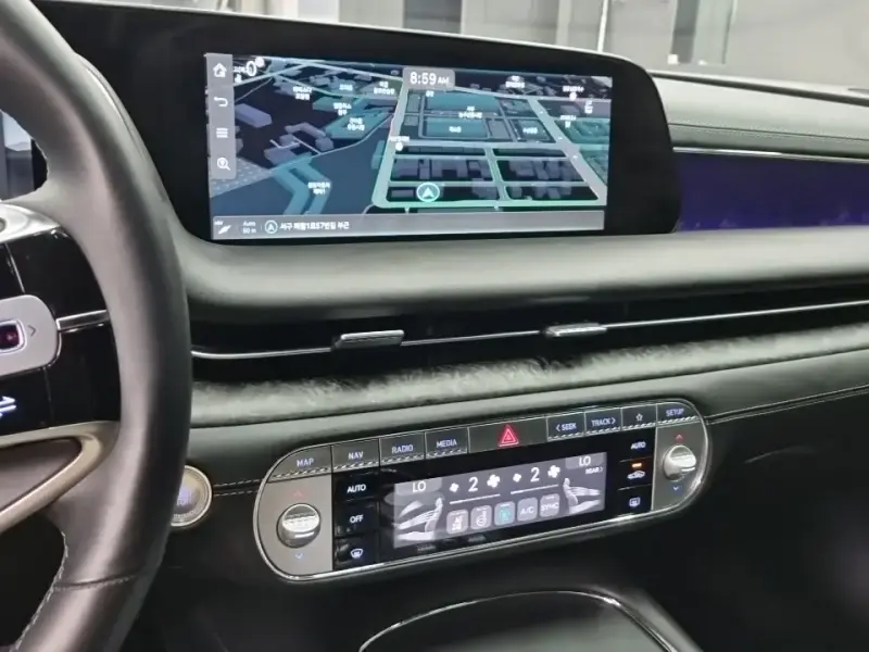 2023 Genesis G90 с пробегом 64 600 км