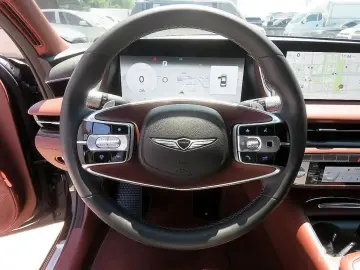 2023 Genesis G90 с пробегом 55 960 км