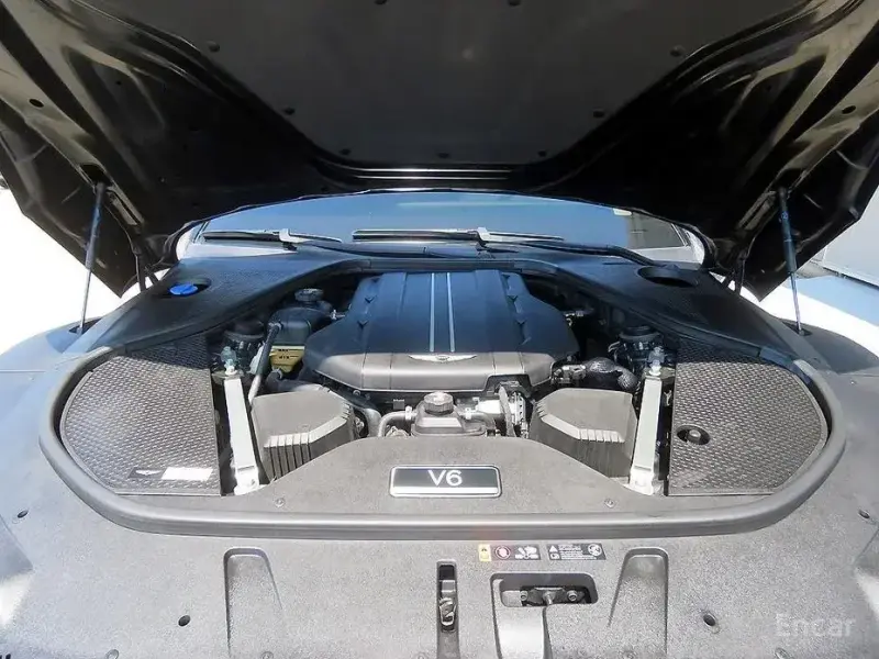 2023 Genesis G90 с пробегом 55 960 км
