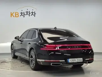 2023 Genesis G90 с пробегом 81 479 км