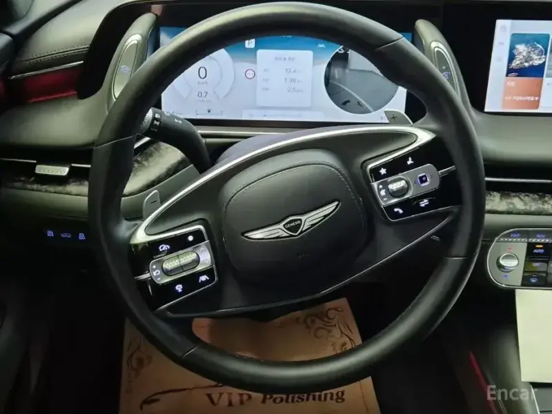 2023 Genesis G90 с пробегом 81 479 км