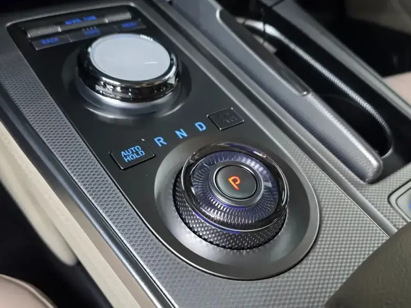 2023 Genesis GV80 с пробегом 46 034 км