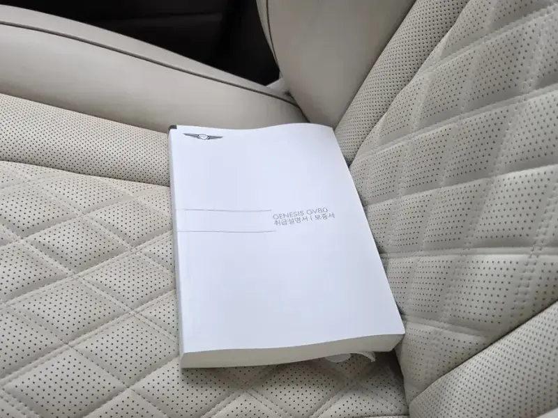 2023 Genesis GV80 с пробегом 48 712 км