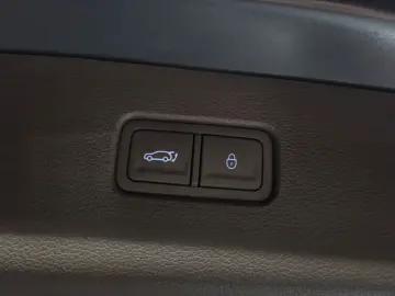 2023 Genesis GV80 с пробегом 48 712 км