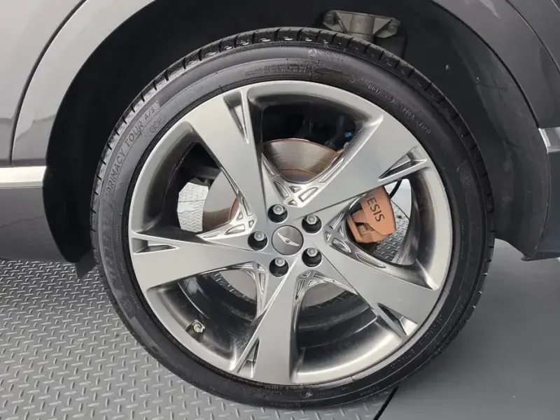 2023 Genesis GV80 с пробегом 48 712 км