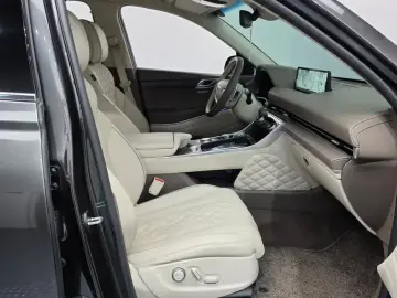 2023 Genesis GV80 с пробегом 48 712 км