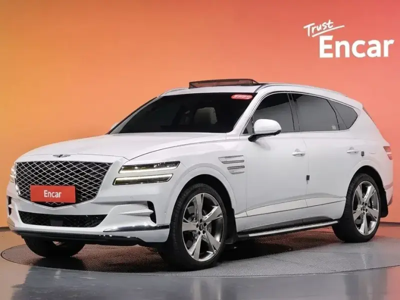 2023 Genesis GV80 с пробегом 28 418 км