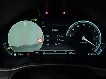 2023 Genesis GV80 с пробегом 23 505 км